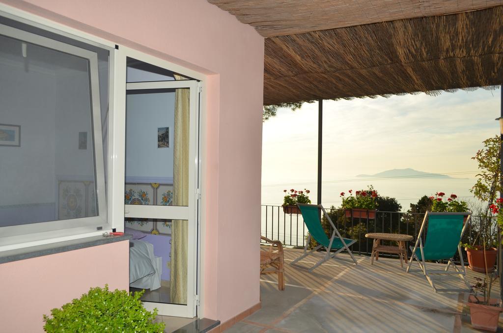 Le Ginestre Di Capri Bb & Holiday House Anacapri Kültér fotó