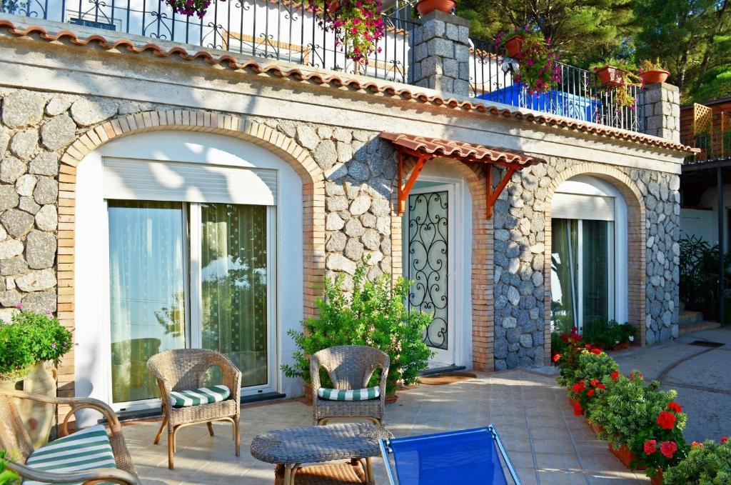 Le Ginestre Di Capri Bb & Holiday House Anacapri Szoba fotó